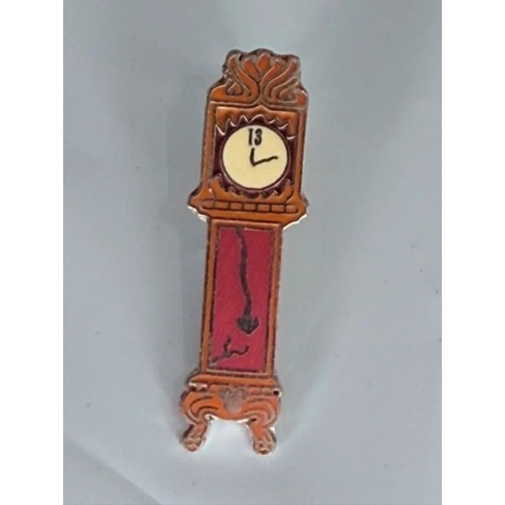 Disney Haunted Mansion 13 Hour Grandfather Clock Hidden Mickey Pin